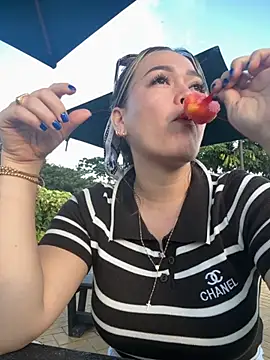 Danielavegax online show from 26, 11, 2025