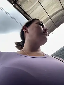 Danielavegax online show from 19, 12, 2025