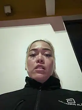 Danielavegax online show from 27, 3, 2026