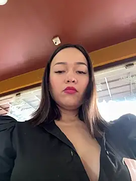 Danielavegax online show from 13, 3, 2025