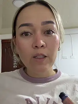 Snapshot of Danielavegax chatting on 10, 5, 2026 Danielavegax online show from 10, 5, 2026