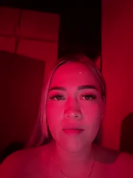 Danielavegax online show from 22, 3, 2026