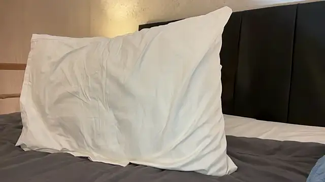 Snapshot of _liatris_ chatting on 1, 3, 2025 liatris online show from 1, 3, 2025