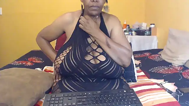 bustykelly online show from 10, 2, 2026