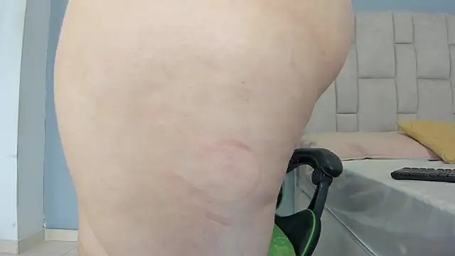 aida rose  online show from 30, 1, 2025