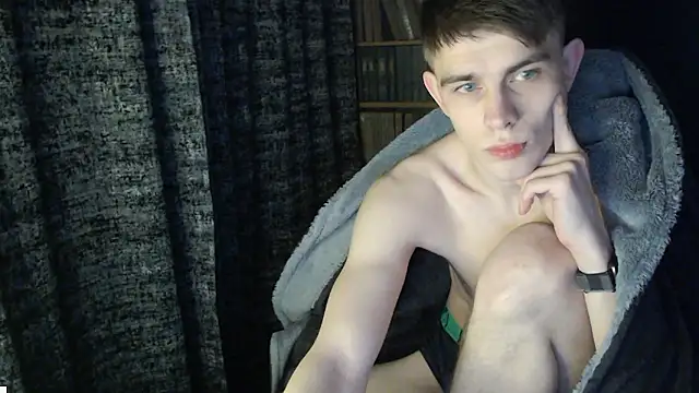 Student Oliver online show from 8, 2, 2026