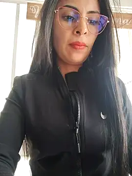 Astrid-- online show from 28, 11, 2025