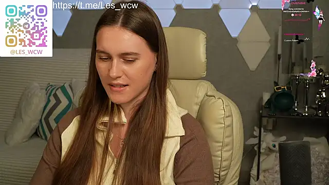 HarleyDeess online show from 11, 11, 2025