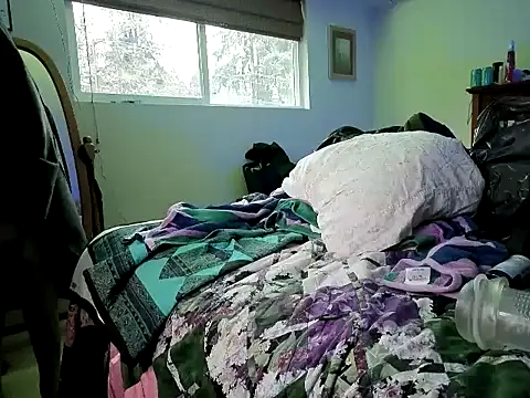 HandsumHungDaddy online show from 6, 1, 2026