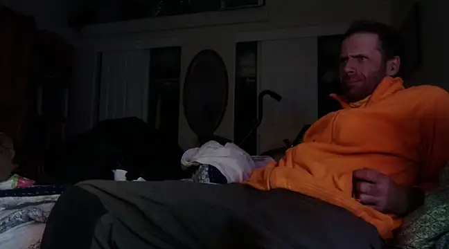 HandsumHungDaddy online show from 28, 1, 2025