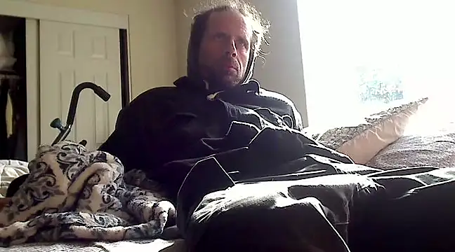 HandsumHungDaddy online show from 17, 3, 2025