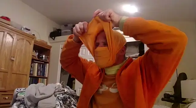 HandsumHungDaddy online show from 24, 12, 2024