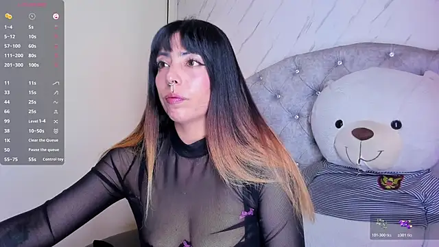 Snapshot of Alice_Laurentt chatting on 19, 6, 2026 Alice Laurentt online show from 19, 6, 2026