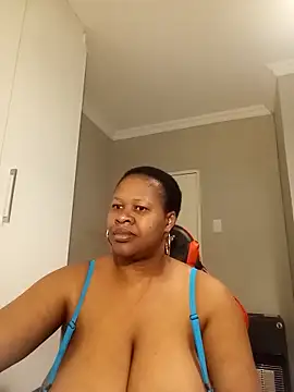 bustylisa1983 online show from 27, 11, 2025