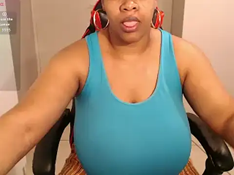 bustylisa1983 online show from 20, 11, 2025