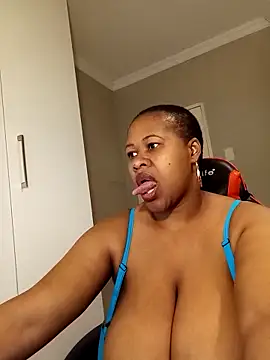 bustylisa1983 online show from 19, 9, 2025