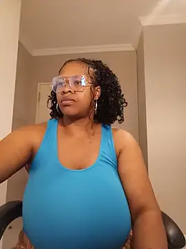 bustylisa1983 online show from 12, 6, 2026