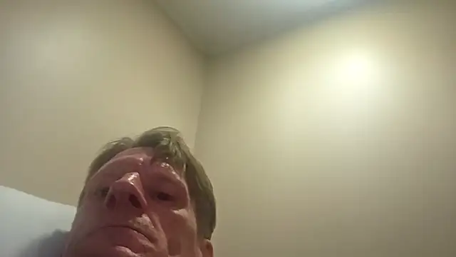 Snapshot of Travislovescum chatting on 1, 3, 2026 Travislovescum online show from 1, 3, 2026