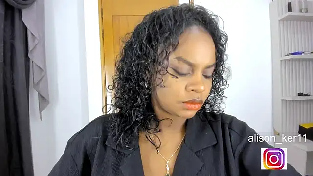 Snapshot of alison-ker3 chatting on 13, 5, 2026 alison-ker3 online show from 13, 5, 2026