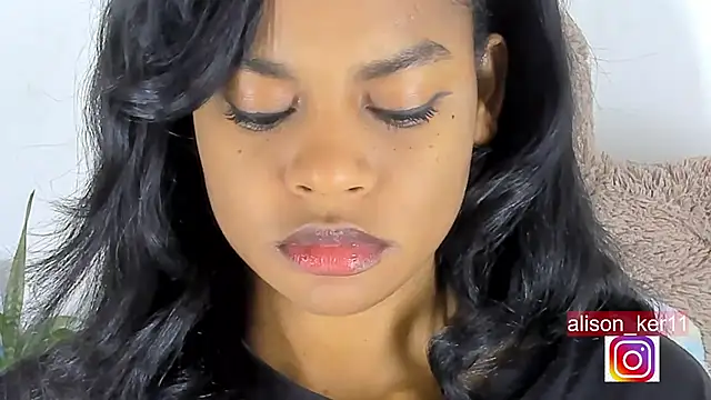 alison-ker3 online show from 17, 2, 2025