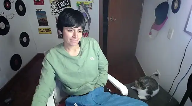 Snapshot of 9_Fernanda_9 chatting on 9, 2, 2025 9 Fernanda 9 online show from 9, 2, 2025