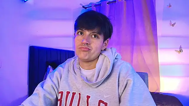 Snapshot of 9_Fernanda_9 chatting on 17, 9, 2025 9 Fernanda 9 online show from 17, 9, 2025