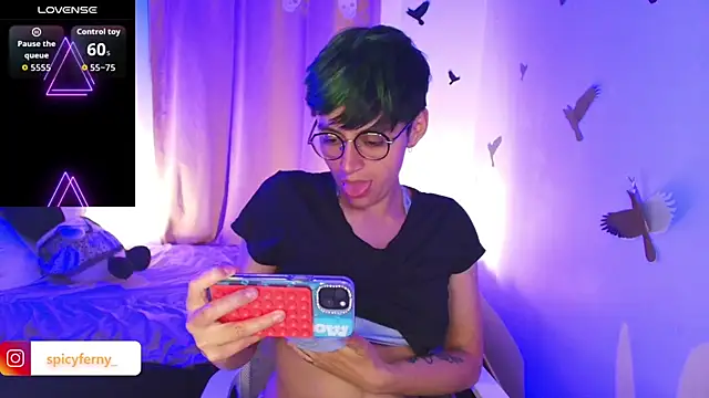 Snapshot of 9_Fernanda_9 chatting on 22, 10, 2025 9 Fernanda 9 online show from 22, 10, 2025