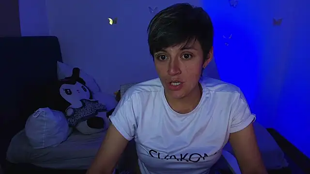 9 Fernanda 9 online show from 1, 2, 2026