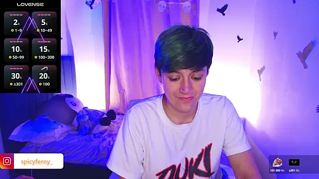 Snapshot of 9_Fernanda_9 chatting on 27, 10, 2025 9 Fernanda 9 online show from 27, 10, 2025