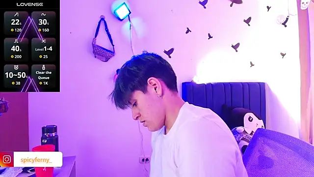 Snapshot of 9_Fernanda_9 chatting on 20, 10, 2025 9 Fernanda 9 online show from 20, 10, 2025