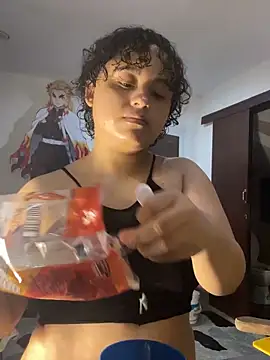 lou cute online show from 14, 4, 2026