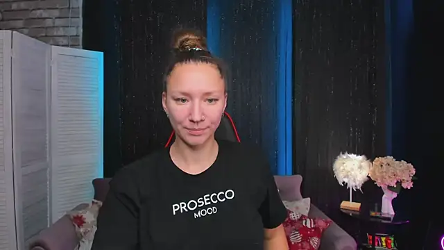 SarahCoksss online show from 20, 11, 2025