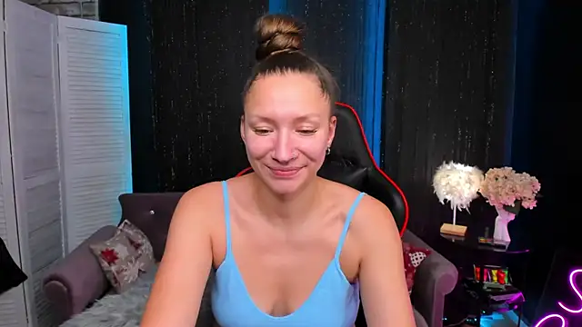 SarahCoksss online show from 28, 11, 2025