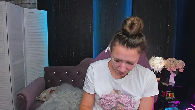 SarahCoksss online show from 13, 11, 2025