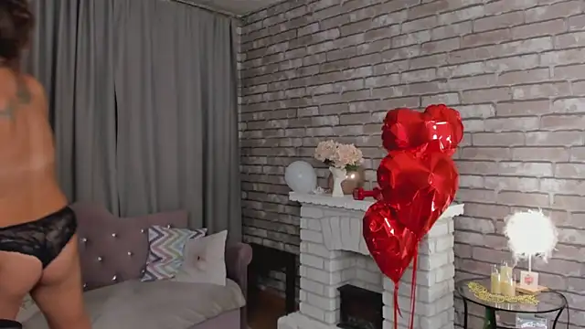 SarahCoksss online show from 12, 3, 2026