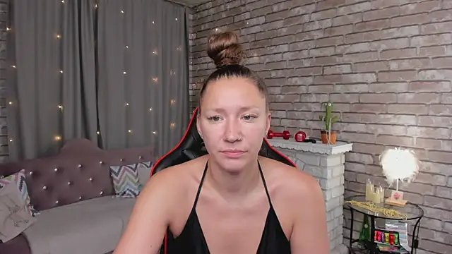 Snapshot of SarahCoksss chatting on 10, 6, 2026 SarahCoksss online show from 10, 6, 2026