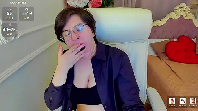 Lily Marlin online show from 20, 6, 2026