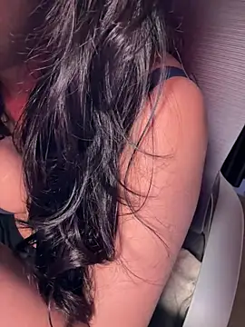 sexy-simmy online show from 12, 6, 2026