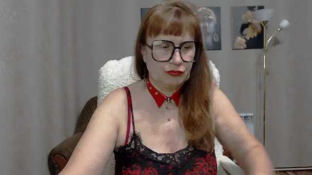 Snapshot of koroleva70 chatting on 2, 3, 2025 koroleva70 online show from 2, 3, 2025