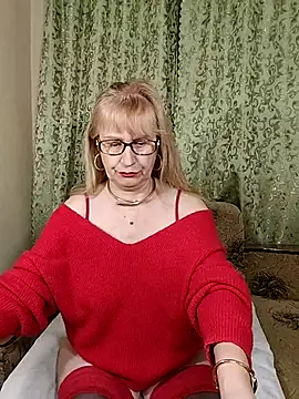 Snapshot of koroleva70 chatting on 9, 1, 2026 koroleva70 online show from 9, 1, 2026