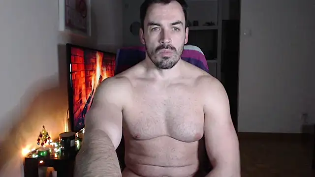 Hammer Top online show from 5, 1, 2025