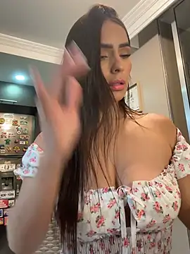 Mau White online show from 8, 4, 2026