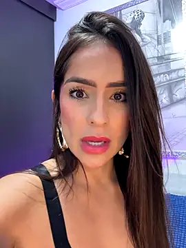 Mau White online show from 11, 11, 2025