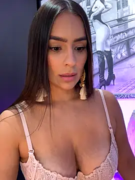 Mau White online show from 28, 10, 2025