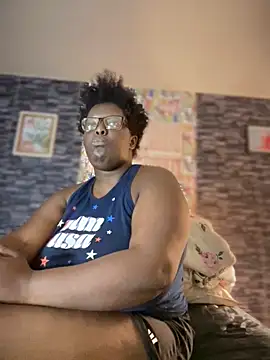 Yagurl  west online show from 14, 11, 2025