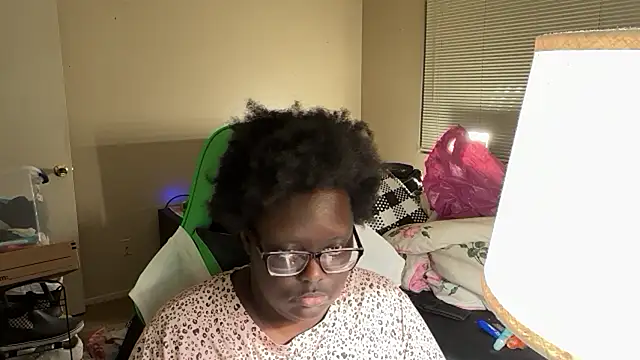 Yagurl  west online show from 20, 12, 2025