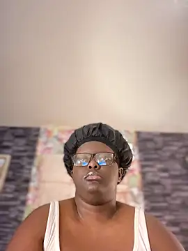 Yagurl  west online show from 9, 11, 2025