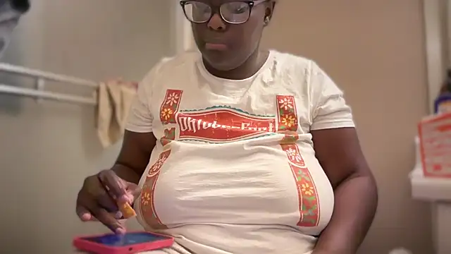 Yagurl  west online show from 2, 10, 2025