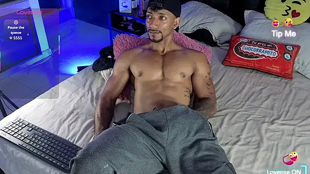 Manolo Hot1 online show from 19, 12, 2025