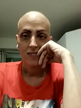 Snapshot of fitcouple1889 chatting on 16, 4, 2026 fitcouple1889 online show from 16, 4, 2026